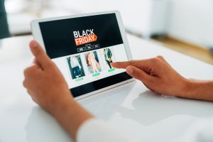 Black Friday shopping online, iPad shopping.