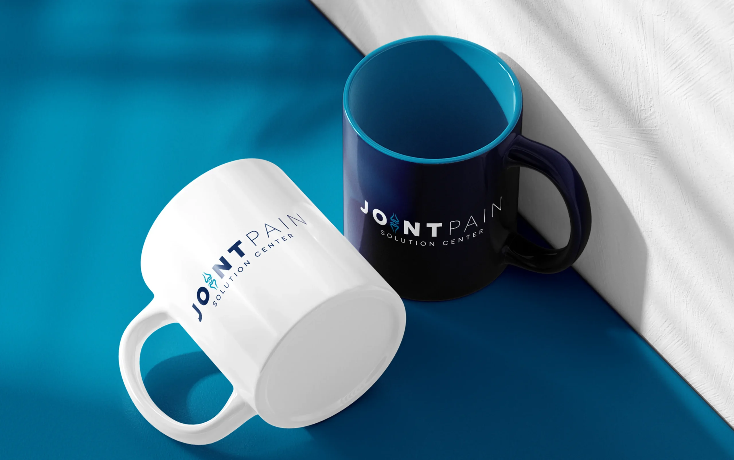 Two mugs with 